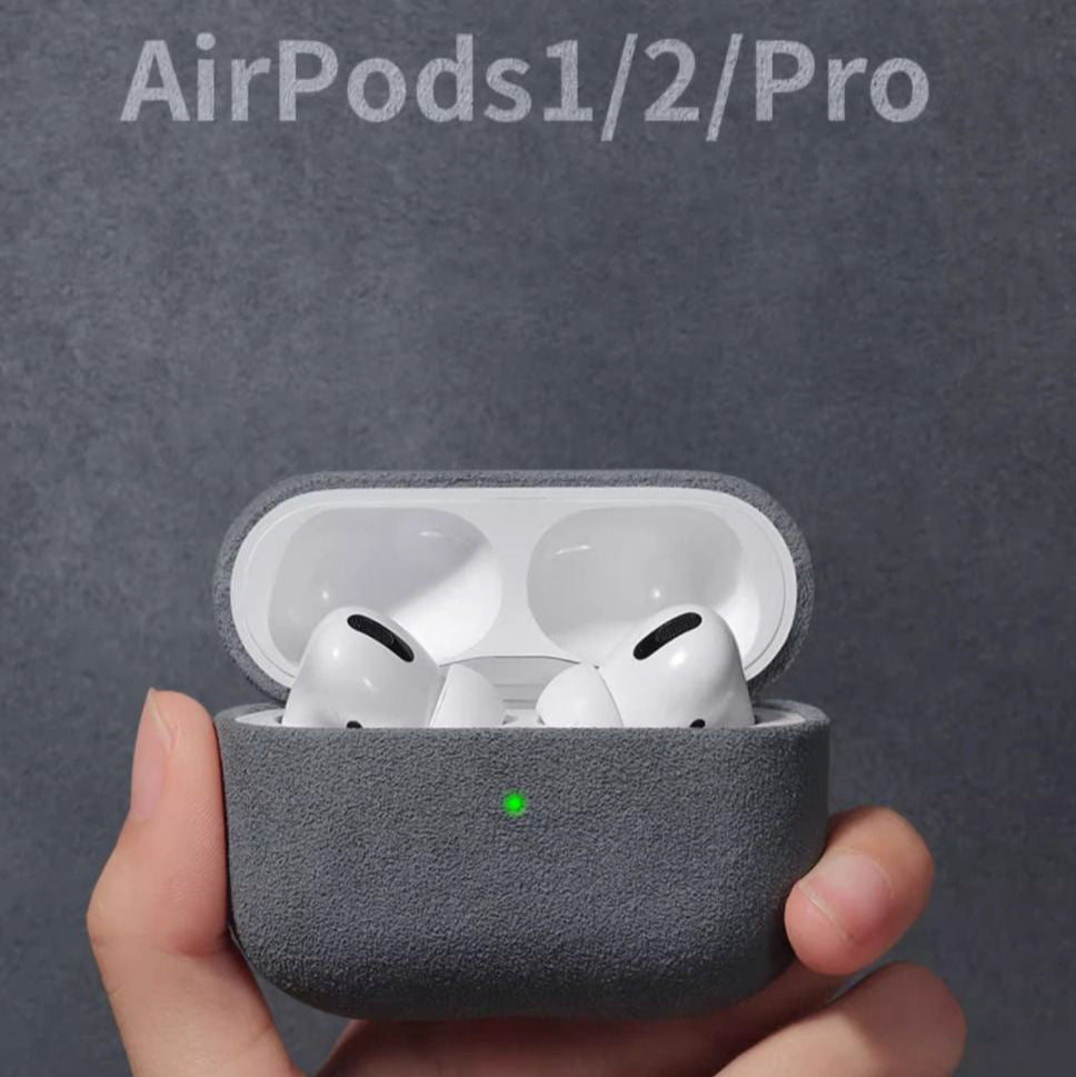AirPods Alcantara Case – Space Grey
